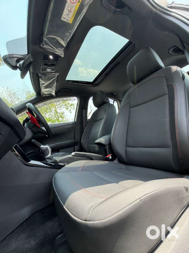 Volkswagen Virtus Dynamic Line, 2024, Petrol