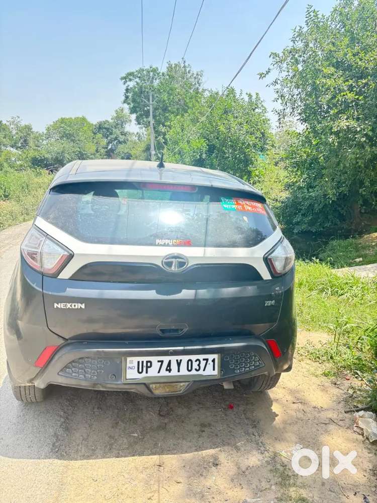 Tata Nexon 2019 Diesel 122000 Km Driven
