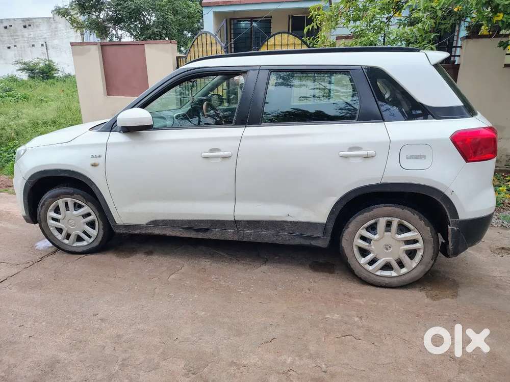 Maruti Suzuki Vitara Brezza 2017 Diesel 100000 Km Driven