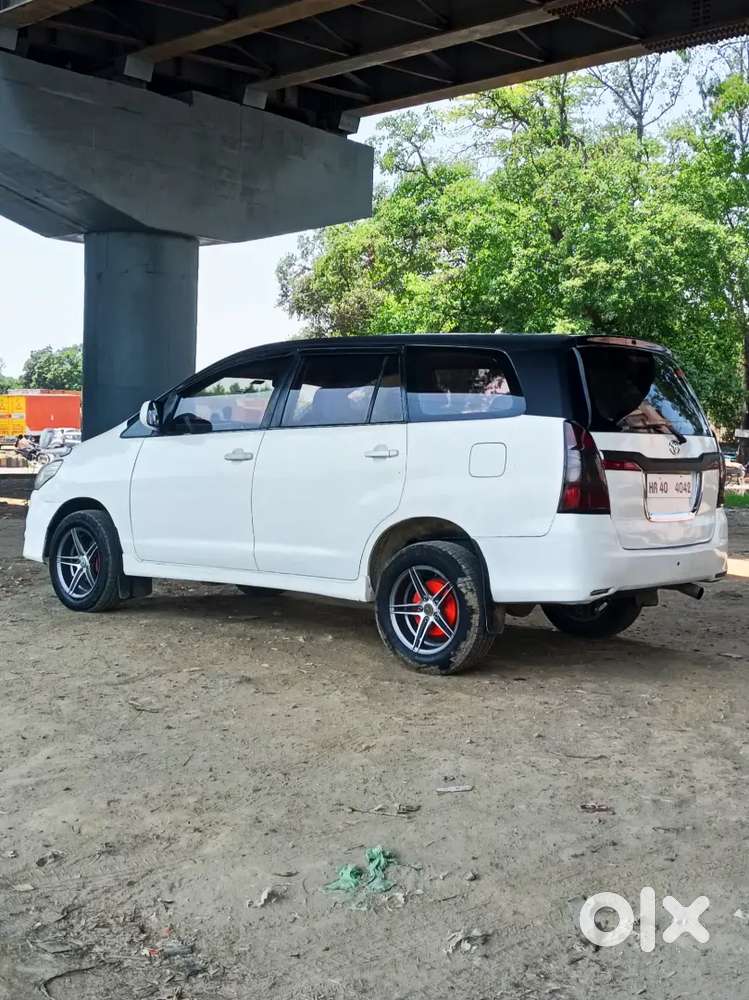 Exchange Available
Fully Modified
Alloy Wheels
Touchscreen
Back Camera