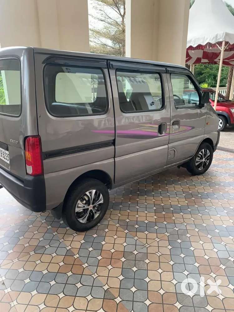 Maruti Suzuki Eeco 2011