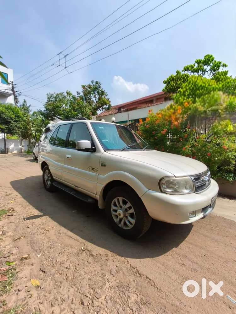 2011 Tata Safari Storme