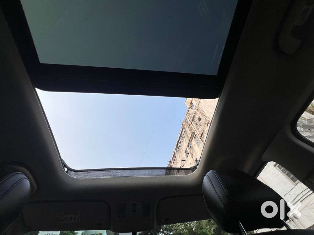 Hyundai Alcazar 2.0 Signature (o) Petrol At 6 Str Dual Tone, 2021, P..