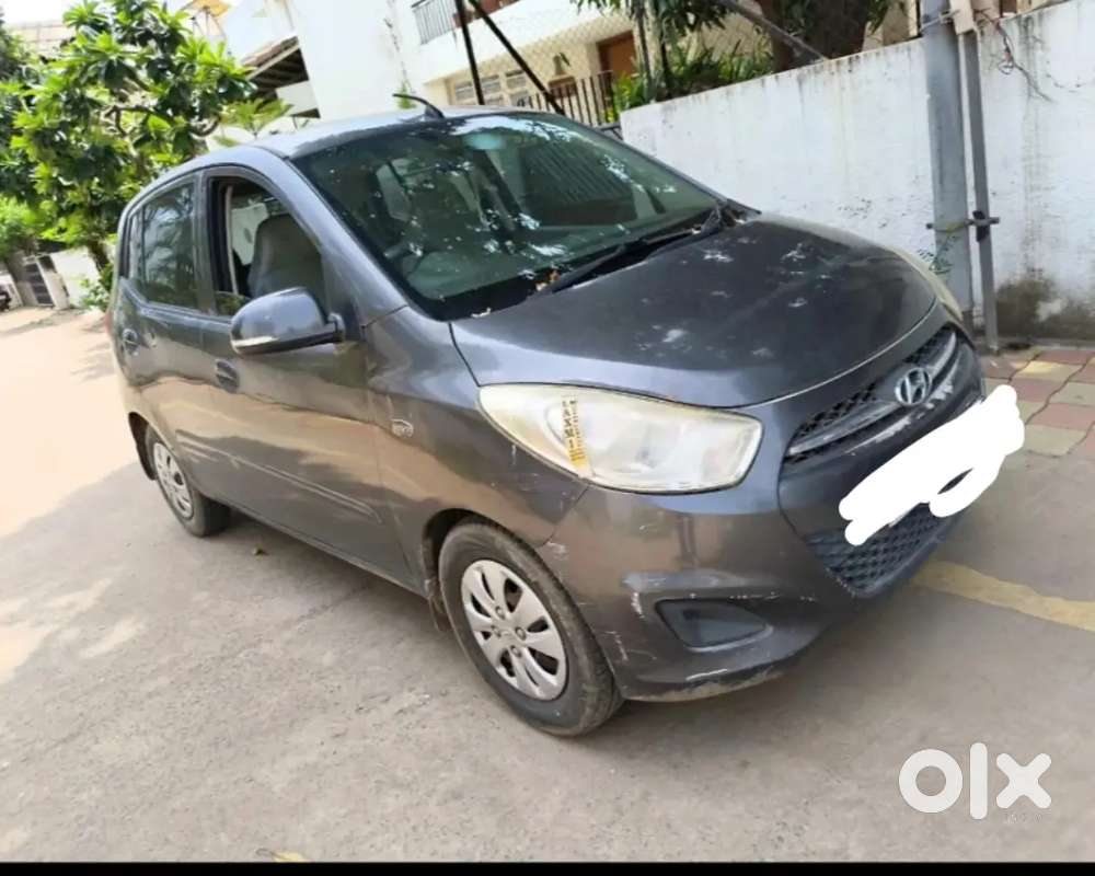 Hyundai I10 Sportz Petrol 2011