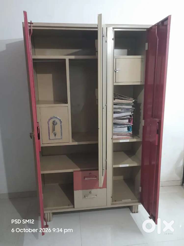 Wardrobes clothes storage