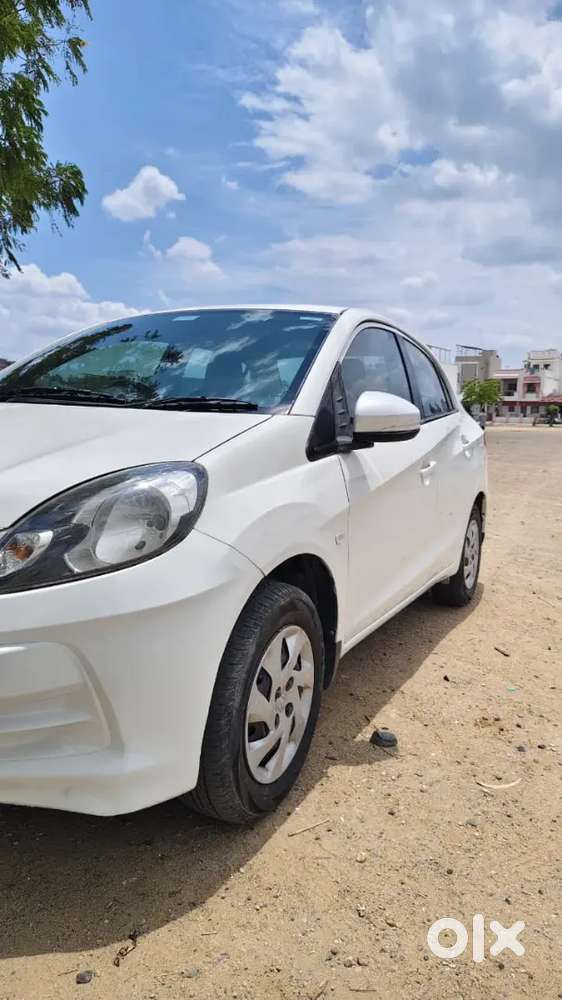 Honda Amaze 2015