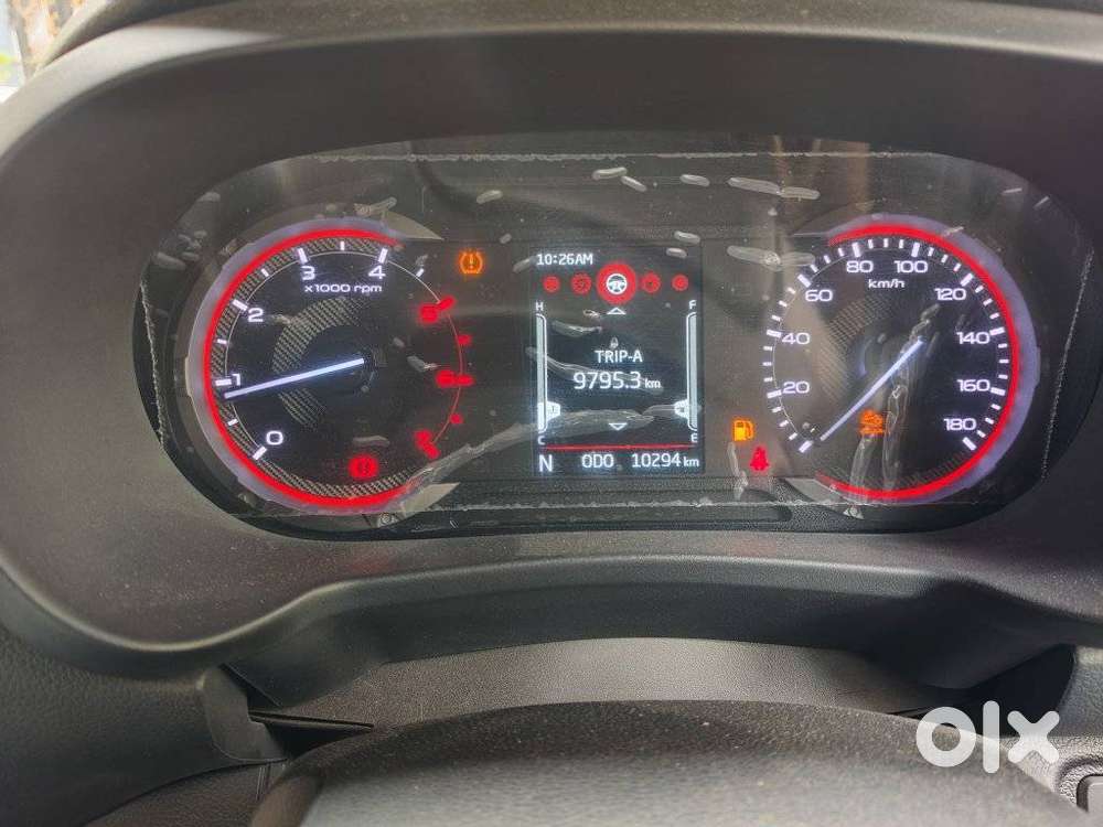 Mahindra Thar Lx Hard Top Diesel Mt 4wd, 2025
