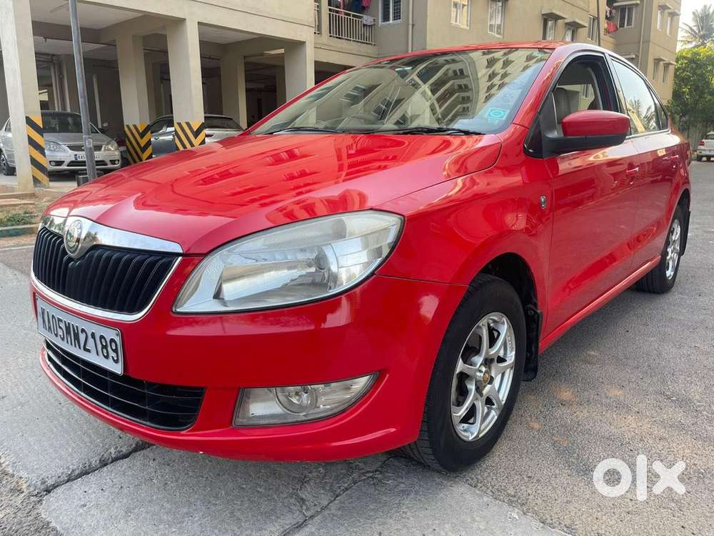 Skoda Rapid 2011-2013 1.6 Mpi At Ambition, 2013, Petrol