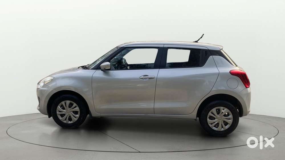 Maruti Suzuki Swift Amt Vxi, 2020, Petrol