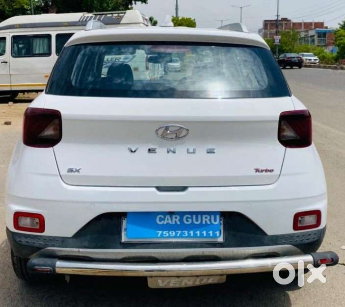 Hyundai Venue Sx+ At, 2020, Petrol