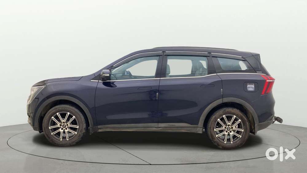 Mahindra Xuv700 2.0 Ax 7 Petrol At Luxury Pack Str, 2023, Petrol