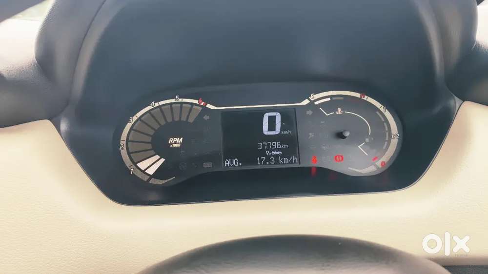 Nissan Magnite बहुत अच्छी Conditions Me