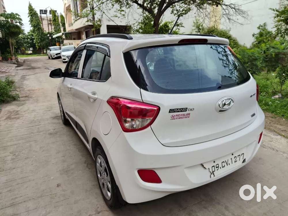 Hyundai Grand I10 Sportz 1.2 Kappa Vtvt, 2016, Petrol