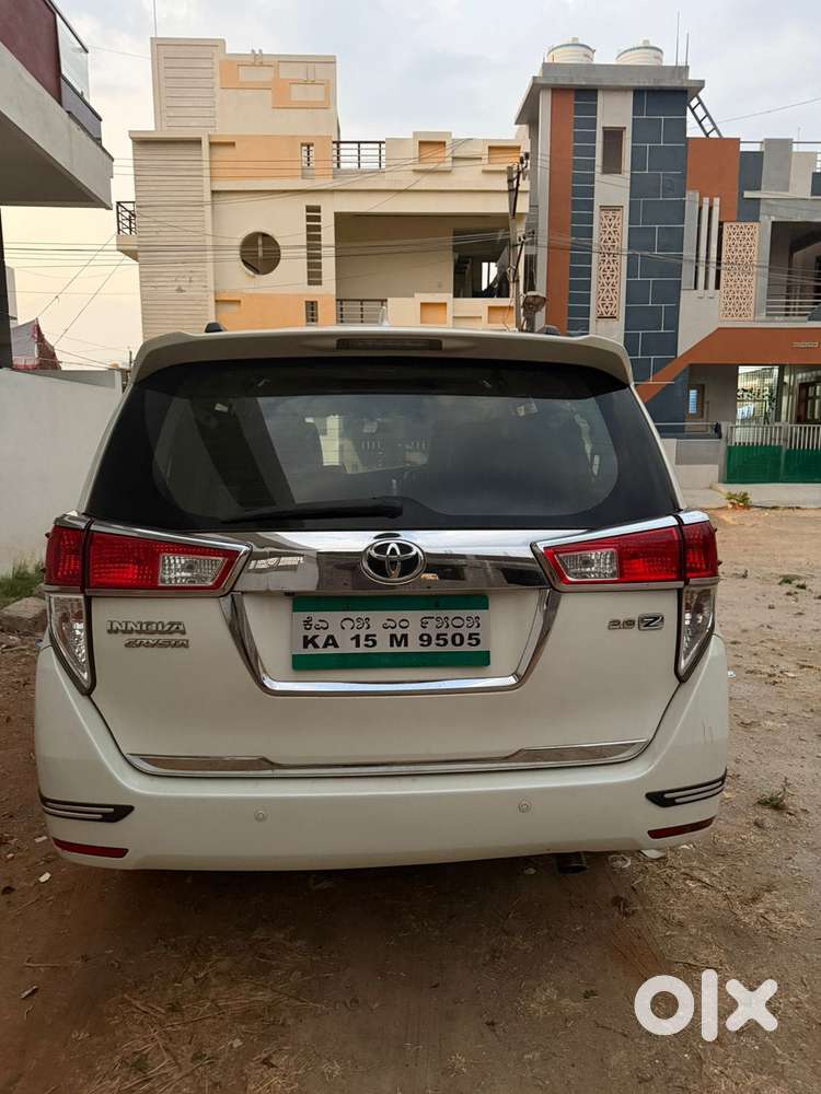 Toyota Innova Crysta 2.8 Zx At, 2016, Diesel