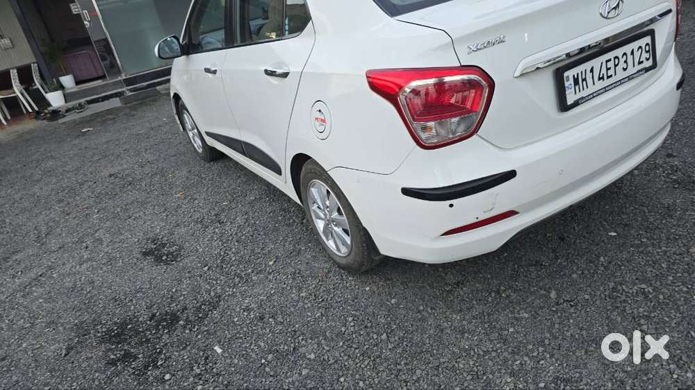 Hyundai Xcent 2014 Petrol & Cng  Hybrids Well Maintained