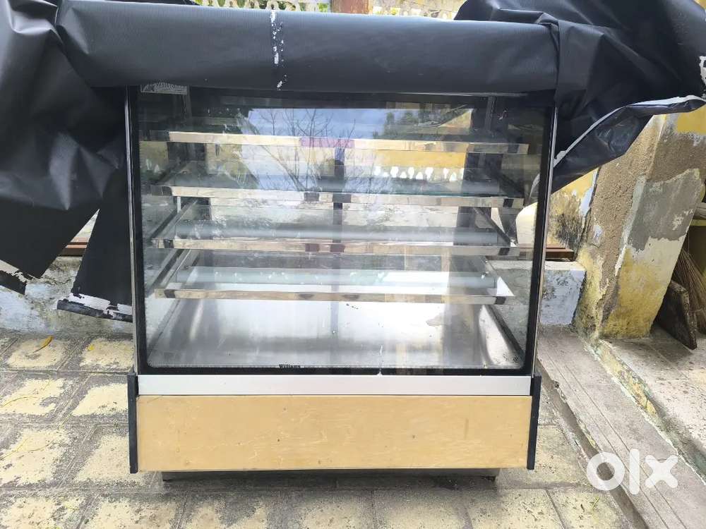 Cafe and bakery All set