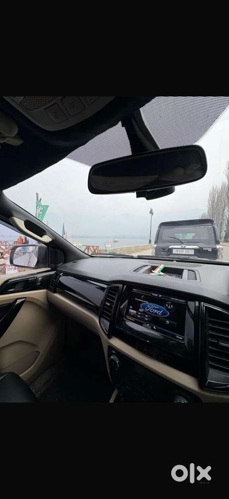 Ford Endeavour 2016 Diesel 130 Km Driven