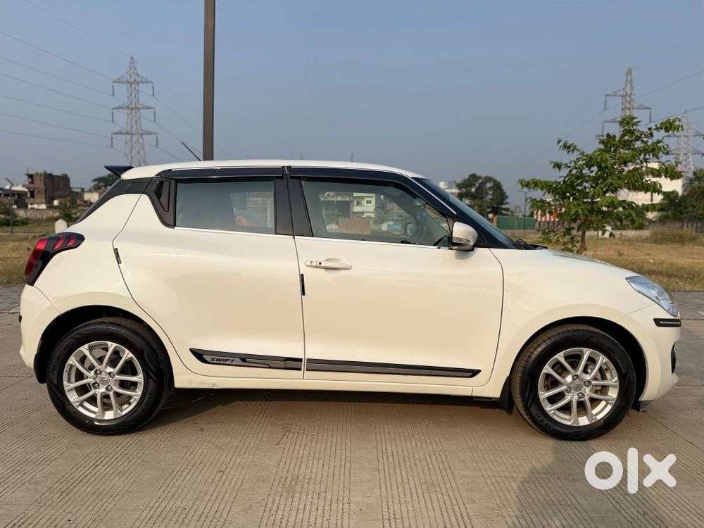 Maruti Suzuki Swift Zxi Plus, 2023, Petrol
