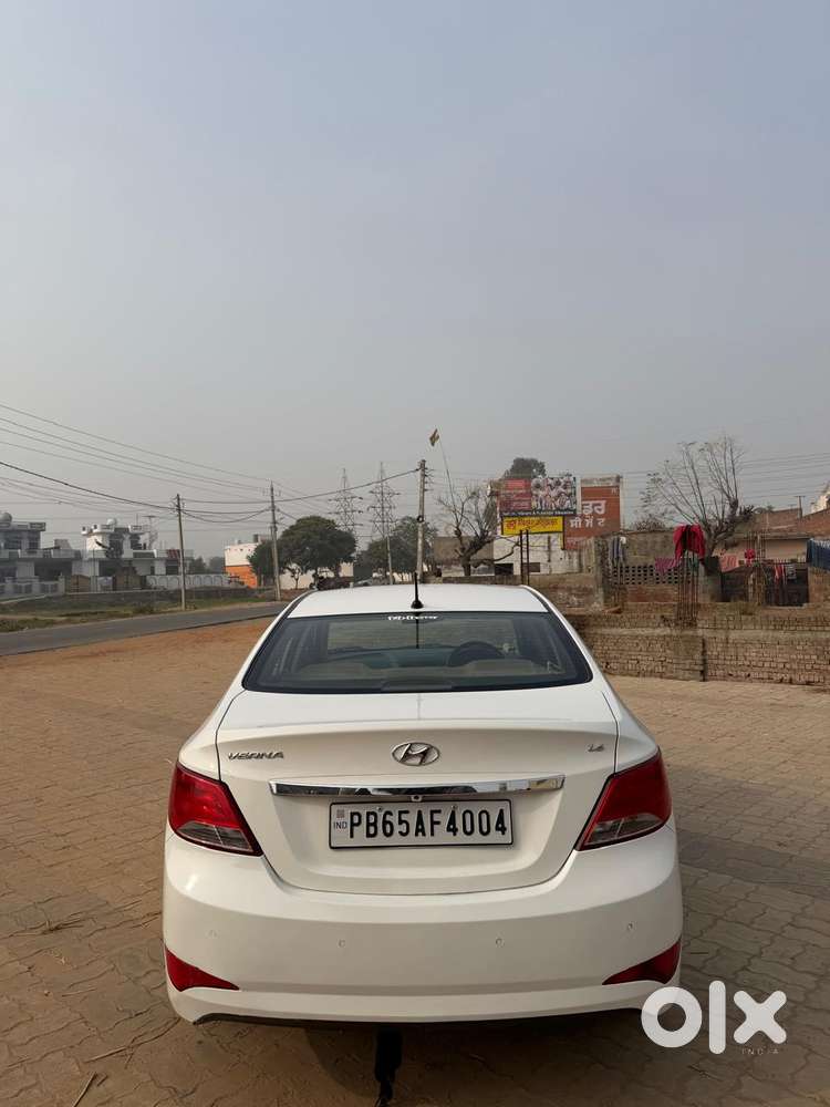 Hyundai Verna