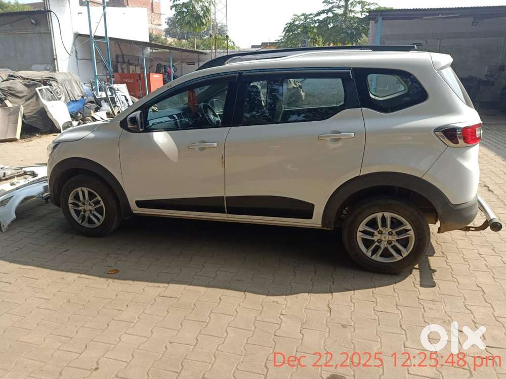 Renault Triber Petrol 2023