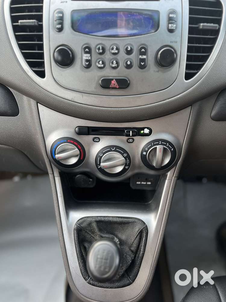 Hyundai I10 Sportz, 2014, Petrol