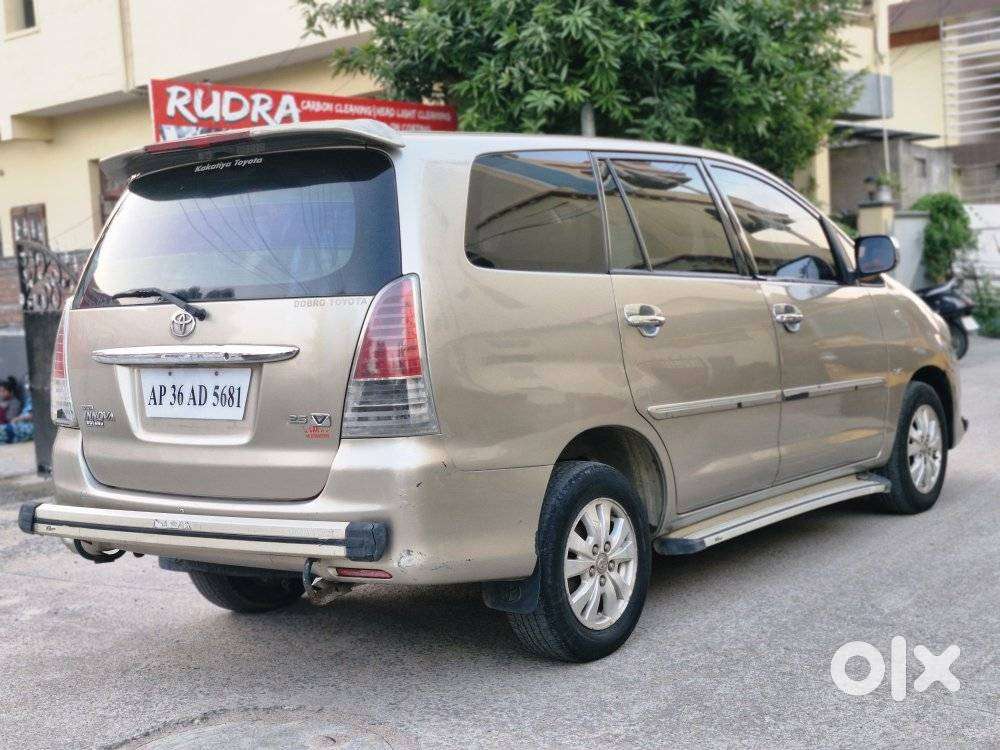 Toyota Innova 2.0 Vx 8 Str, 2009, Diesel