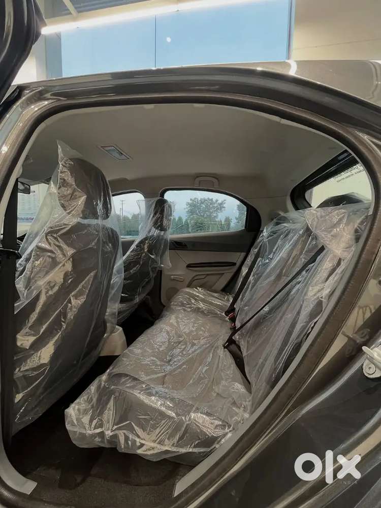 Tata Tiago Base Model 2026