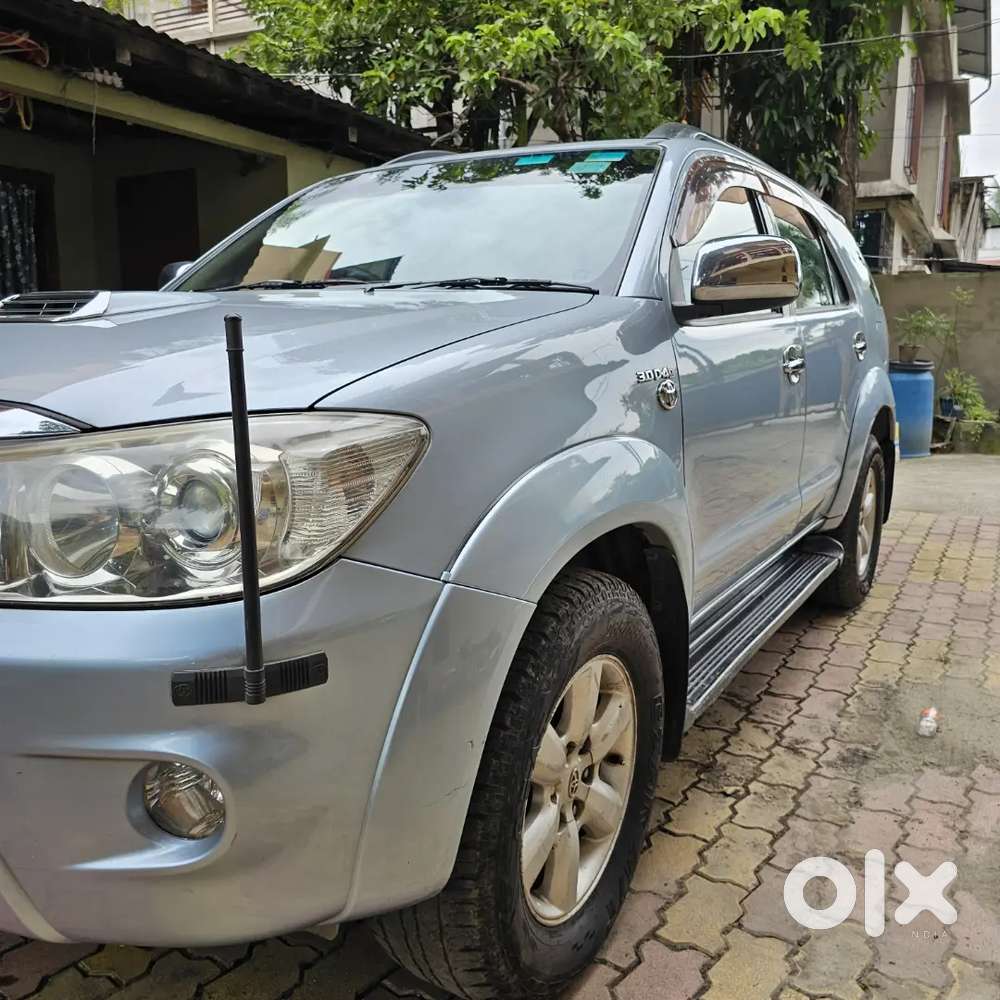 Toyota Fortuner 2009 Diesel Manual