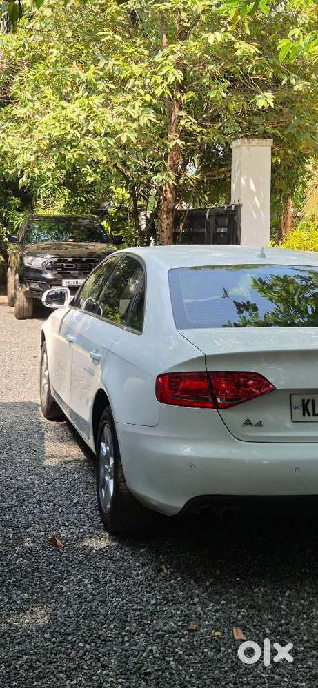 Audi A4 2.0 Premium Plus 40 Tfsi, 2010, Petrol