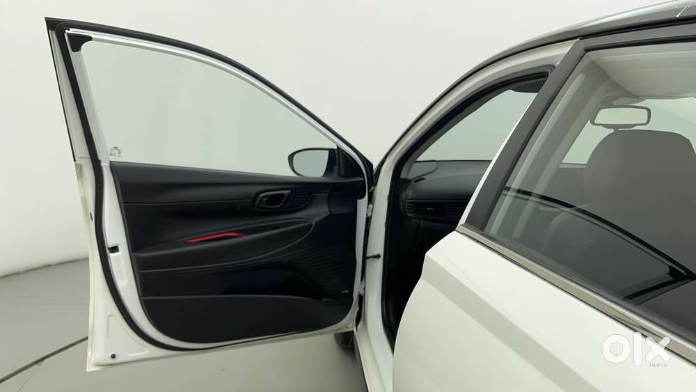 Hyundai New I20 1.0 Asta (o) Turbo Dct Dual Tone, 2021, Petrol