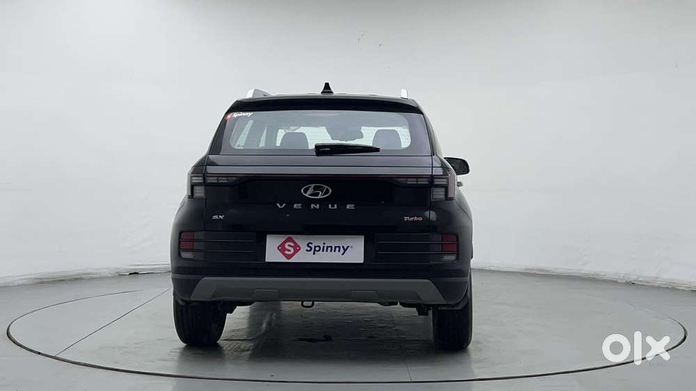 Hyundai Venue 1.0 Sx (o) Turbo Dct, 2023, Petrol