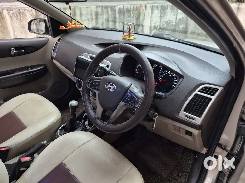 Hyundai I20 2011 Petrol/cng Well Maintained