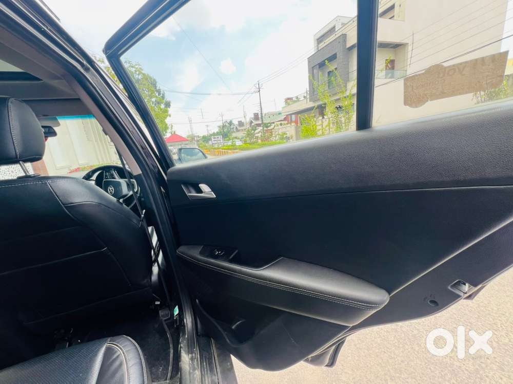 Black Creta Top Model Disel With Sunroof