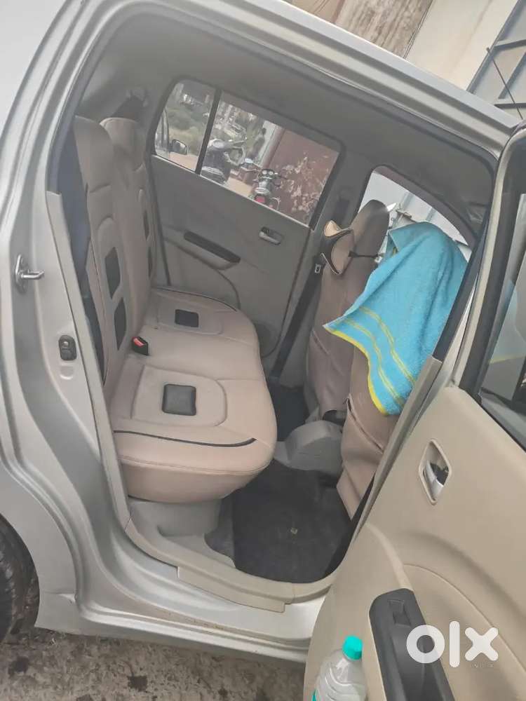 Maruti Suzuki Celerio Zxi 2015 Top Petrol+cng Pass & Fitted Outside