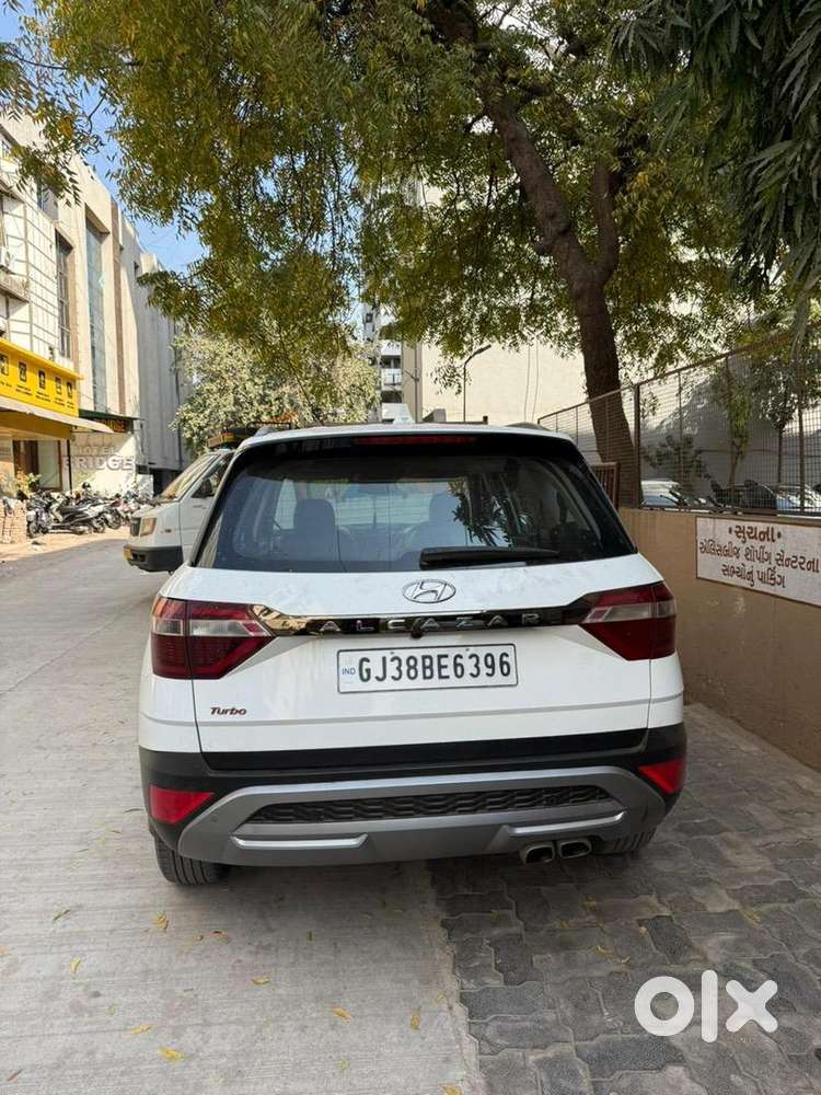 Hyundai Alcazar 2023 Petrol Good Condition