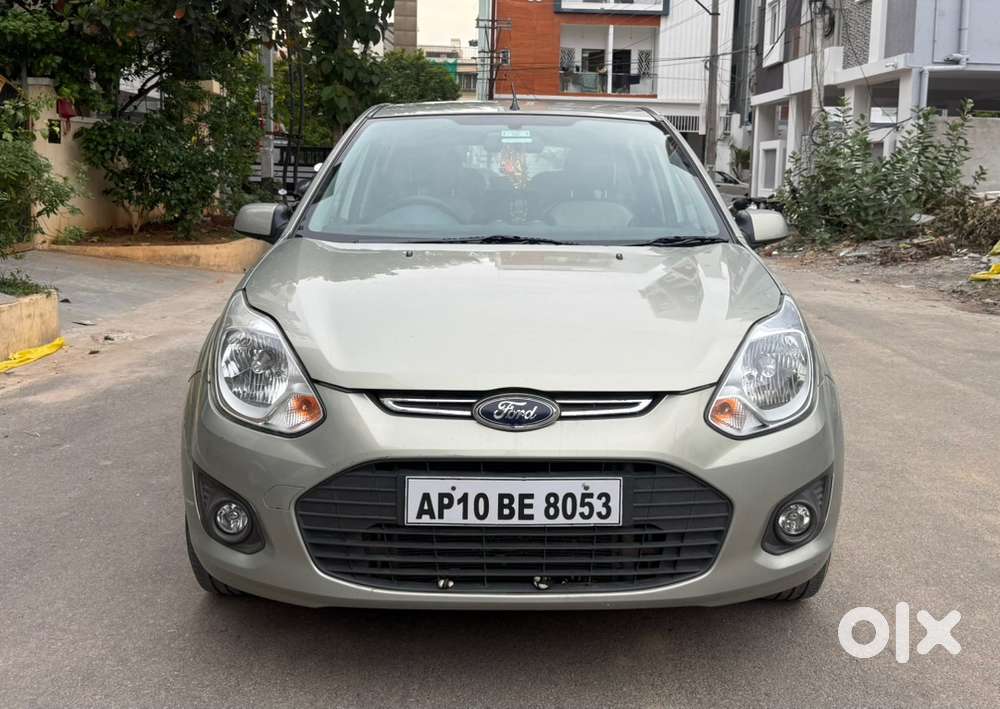 Ford Figo Petrol 2013