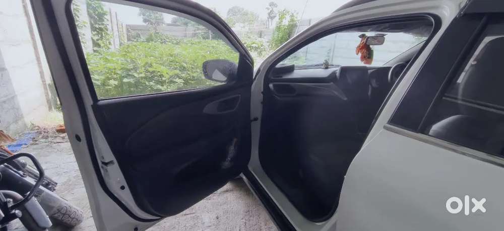 Maruti Suzuki Fronx Delta 2025