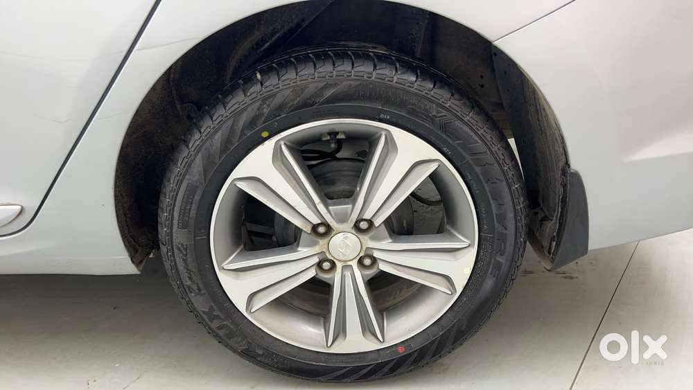 Hyundai Verna Vtvt 1.6 At Sx Option, 2019, Petrol