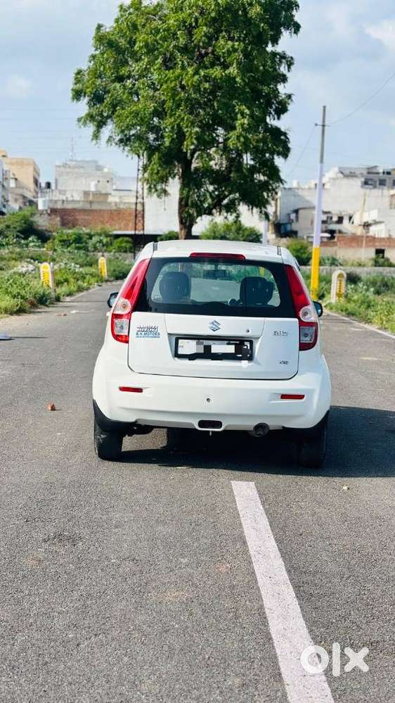 Maruti Suzuki Ritz Vxi, 2013, Petrol