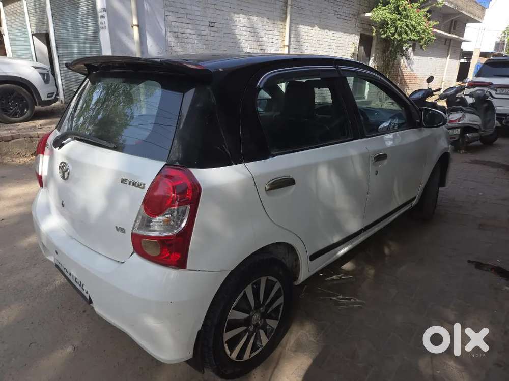 Toyota Etios Liva 2018
