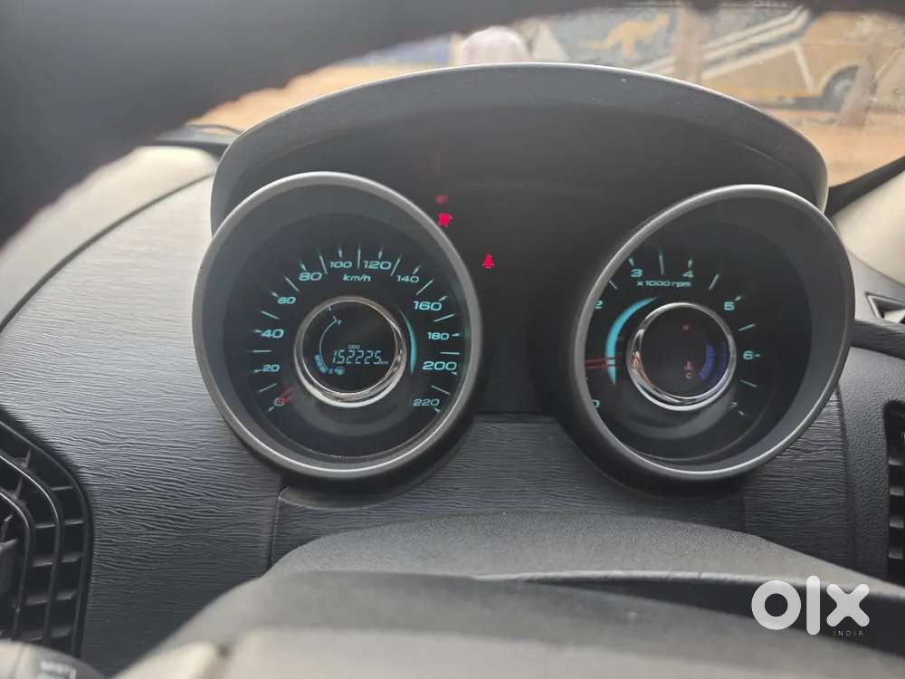 Mahindra Xuv500 2015 Diesel Well Maintained