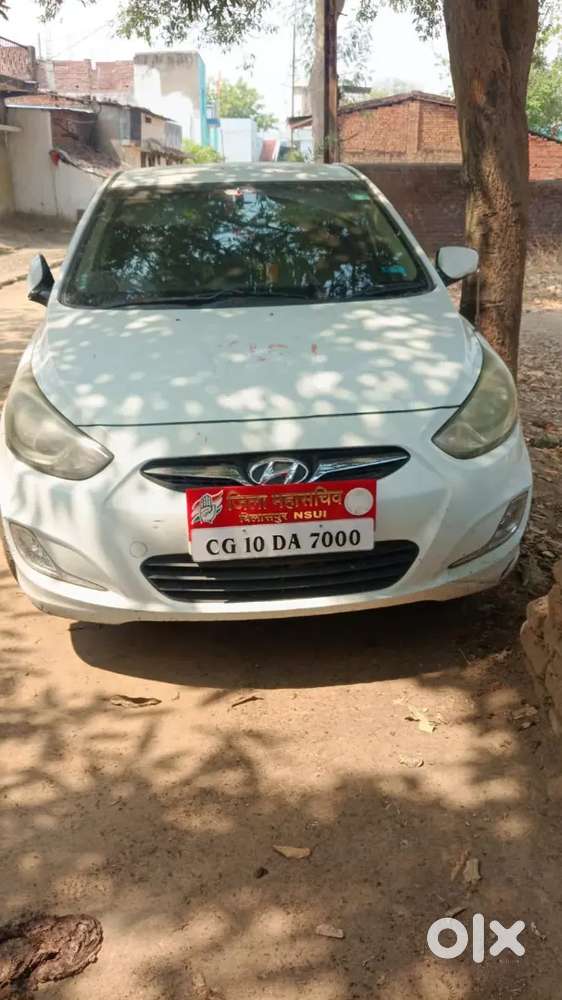 Hyundai Verna 2012 Petrol 75400 Km Driven