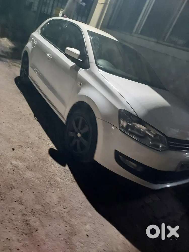 Volkswagen Polo 2011 Cng & Hybrids9