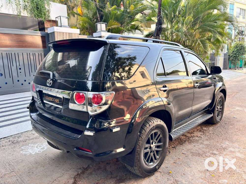 Toyota Fortuner 3.0 4x4 Manual, 2015, Diesel