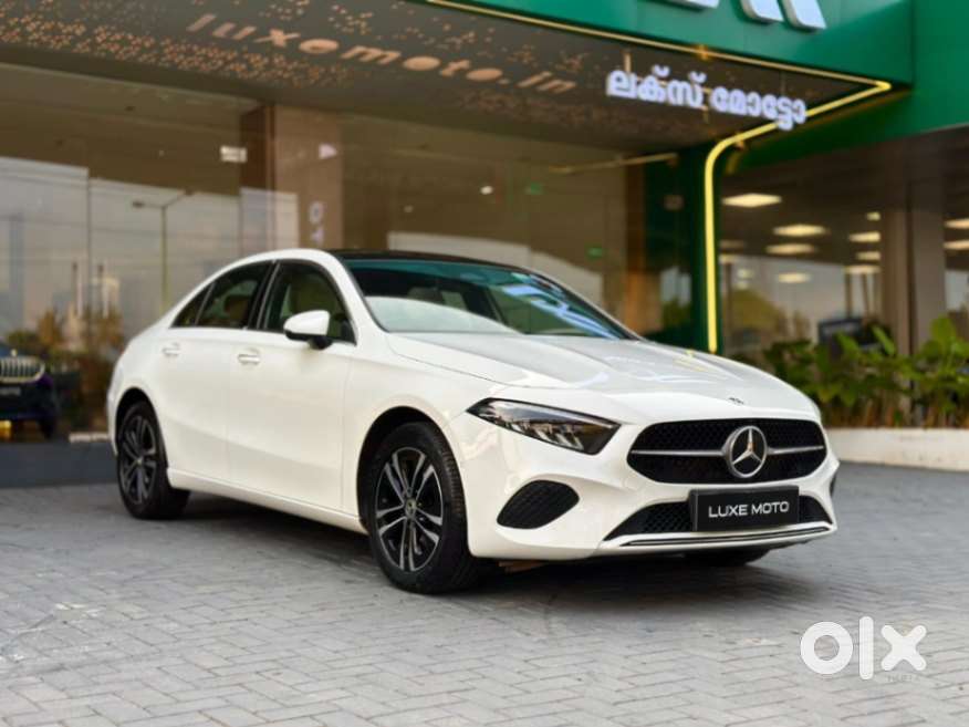 Mercedes-benz A-class Limousine 200, 2024, Petrol