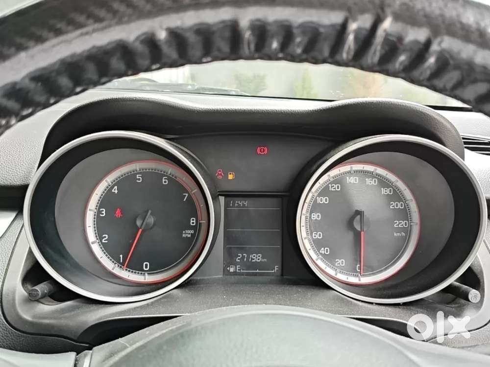 Maruti Suzuki Swift Vxi, 2023, Petrol