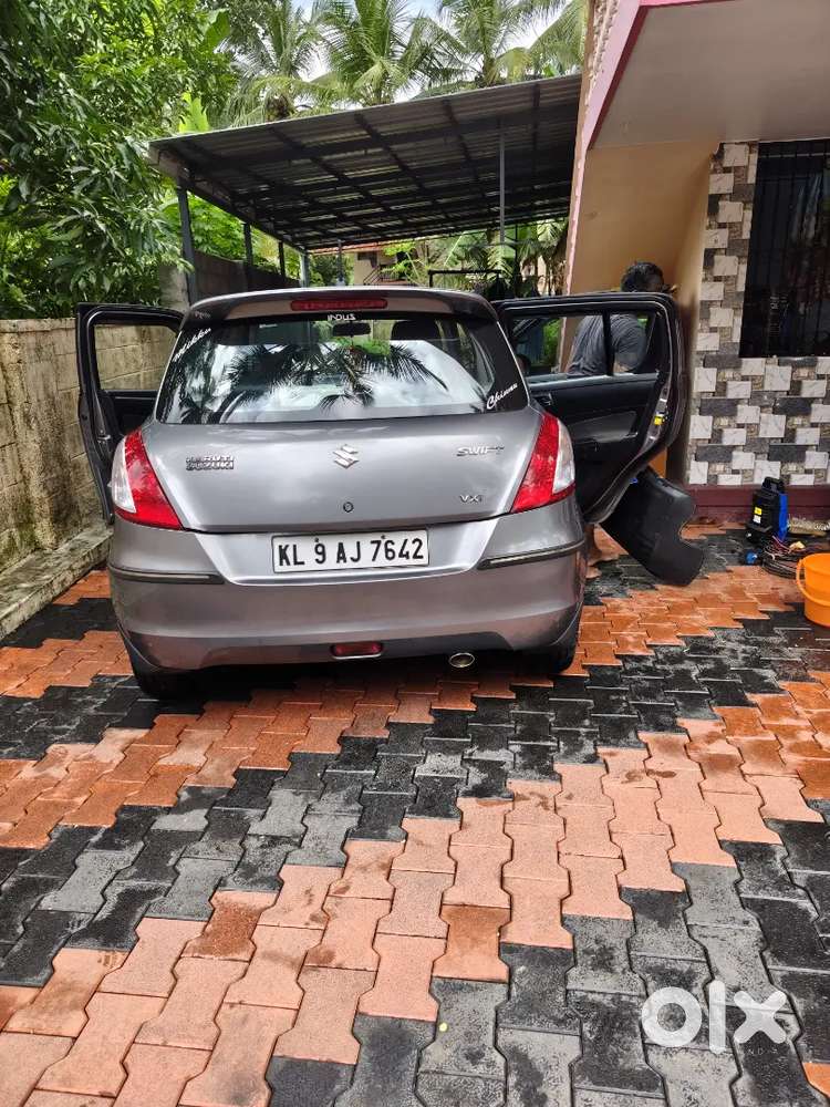 Maruti Suzuki Swift 2015 Vxi Abs