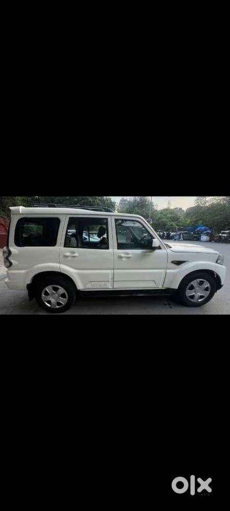 Mahindra Scorpio S6 Plus, 2016, Diesel