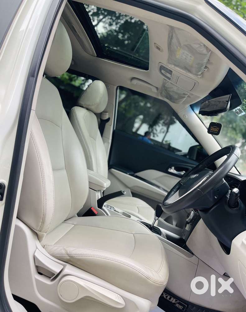 Mahindra Xuv300 W8 (o) 1.5 Diesel Amt, 2022, Diesel