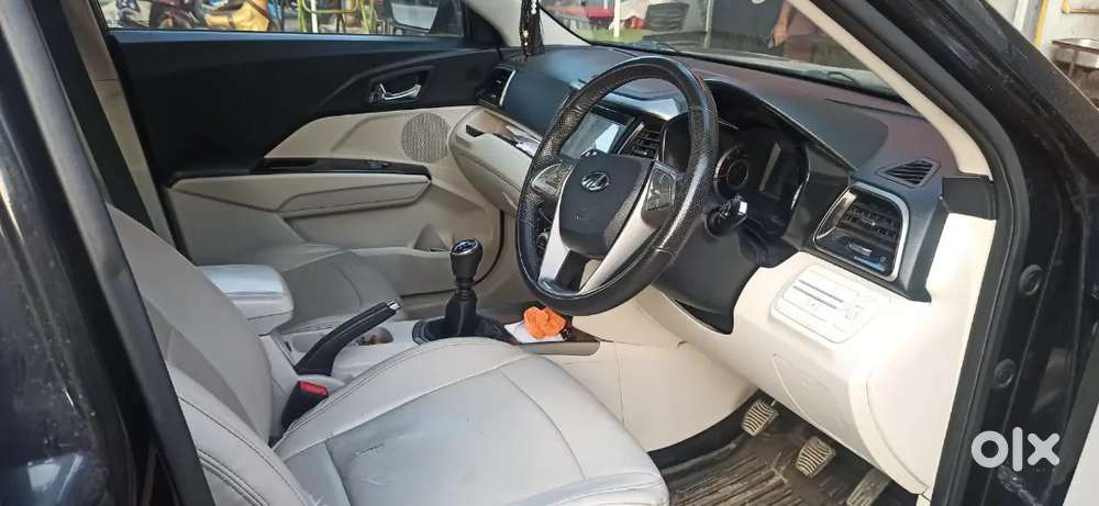 Mahindra Xuv300 2022 Petrol 70000 Km Driven